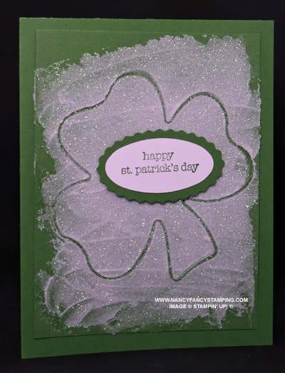 This Happy St Patrick's Day Card is created using a Clover Cookie Cutter and Garden Green Cardstock (147089) and Shimmery White Embossing Paste (145645)
